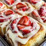 Strawberry Cheesecake Cinnabon Rolls Recipe